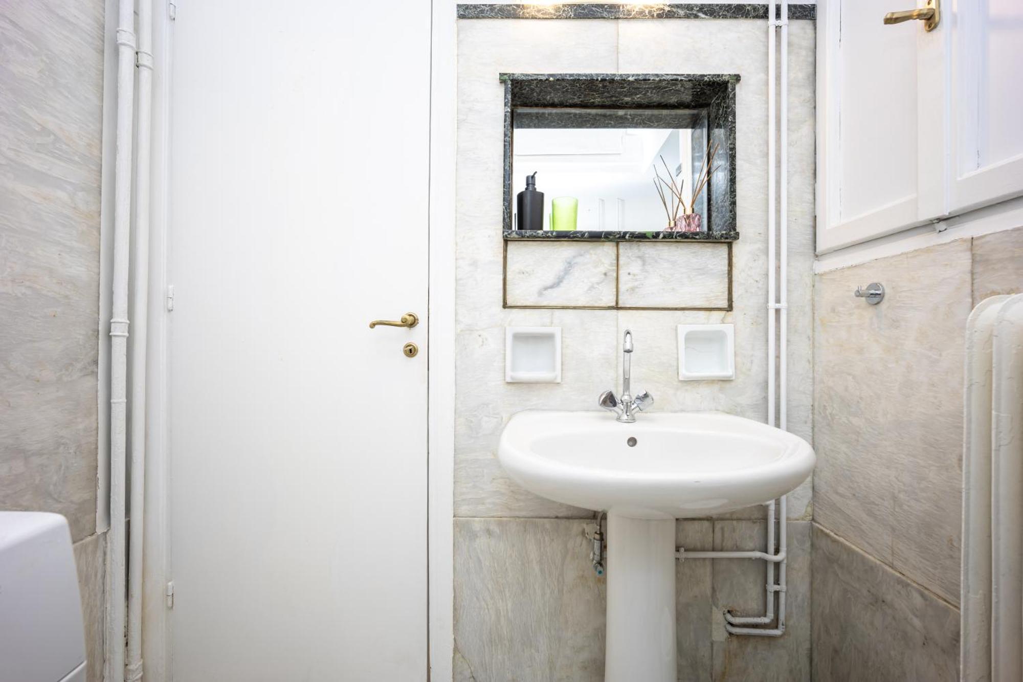Royal Embassy Apartment Athens Luaran gambar